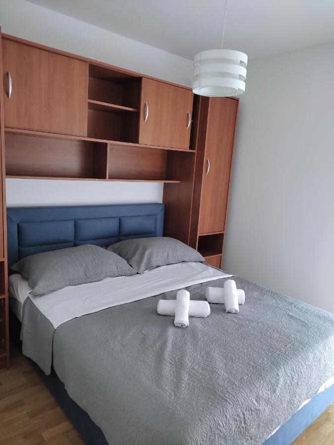 Apartman Miami Подстрана Екстериор снимка